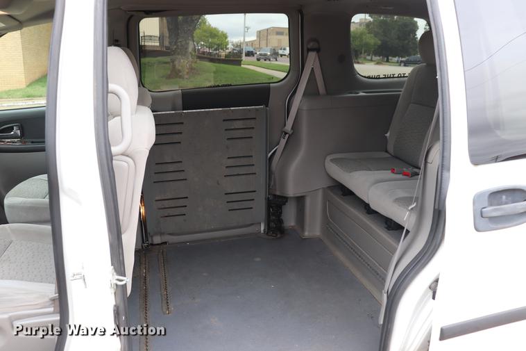 image for item ED9629 2008 Chevrolet Uplander handicap accessible van
