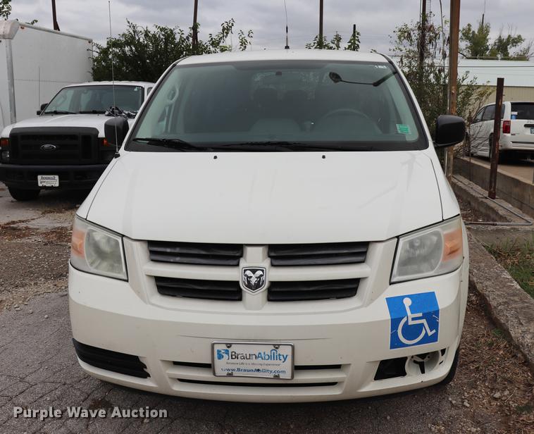 image for item ED9630 2010 Dodge Grand Caravan handicap accessible van