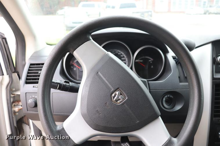 image for item ED9630 2010 Dodge Grand Caravan handicap accessible van