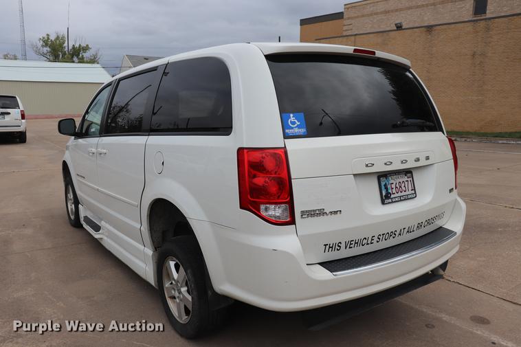 image for item ED9631 2011 Dodge Grand Caravan handicap accessible van