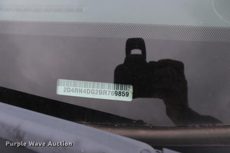 image for item ED9631 2011 Dodge Grand Caravan handicap accessible van