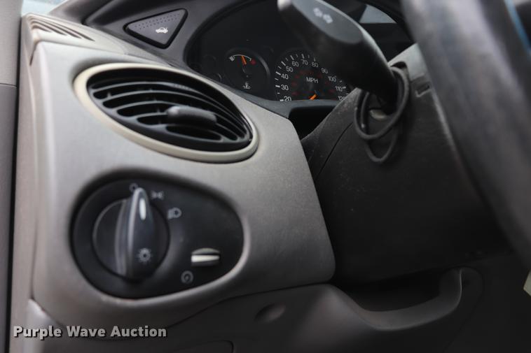 image for item ED9634 2003 Ford Focus