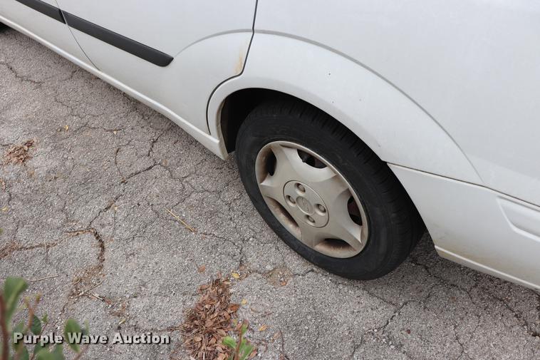 image for item ED9634 2003 Ford Focus