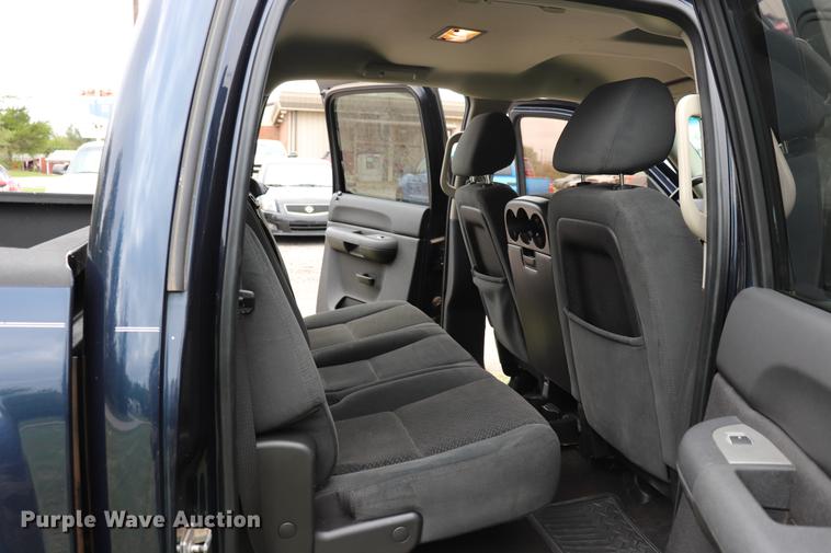 image for item ED9638 2008 Chevrolet Silverado 1500 Crew Cab pickup truck