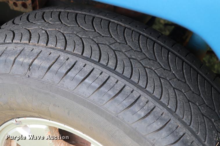 image for item ED9639 2006 Toyota Tacoma Double Cab pickup truck