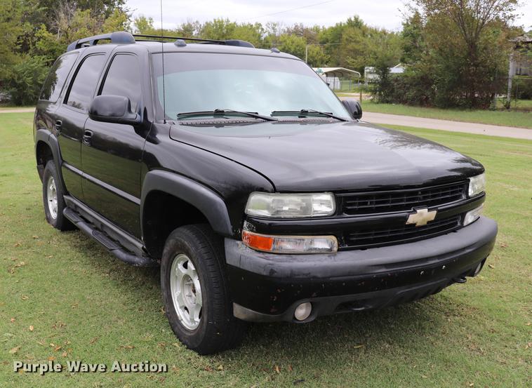 image for item ED9640 2005 Chevrolet Tahoe Z71 SUV