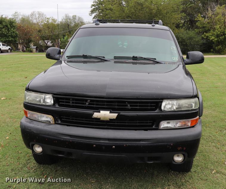 image for item ED9640 2005 Chevrolet Tahoe Z71 SUV