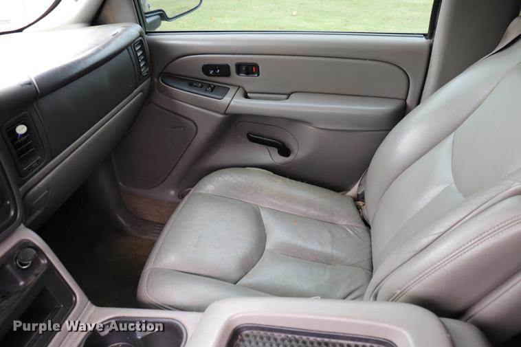 image for item ED9640 2005 Chevrolet Tahoe Z71 SUV