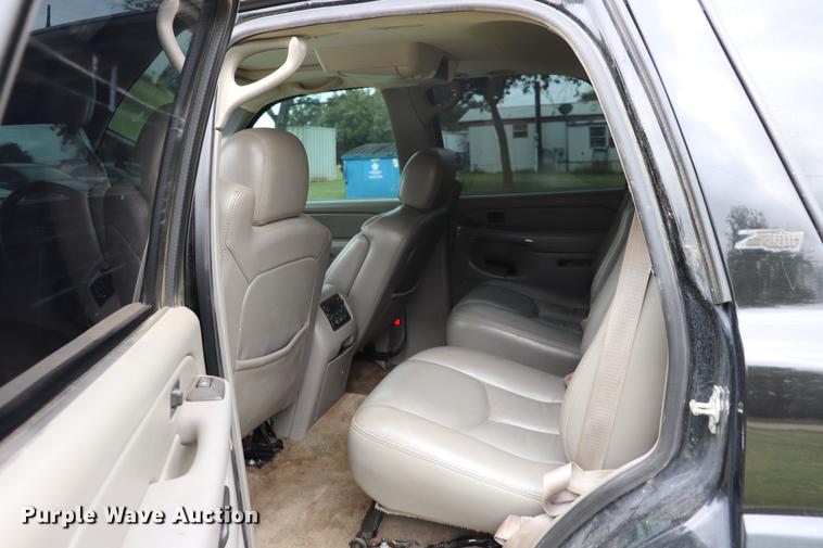 image for item ED9640 2005 Chevrolet Tahoe Z71 SUV