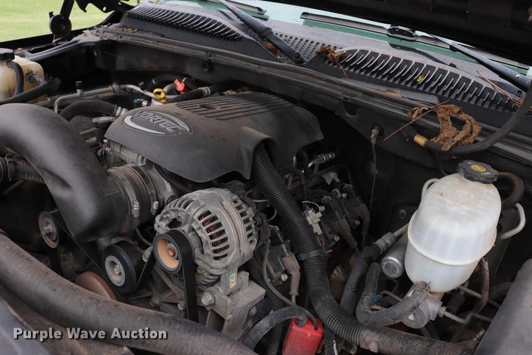 image for item ED9640 2005 Chevrolet Tahoe Z71 SUV