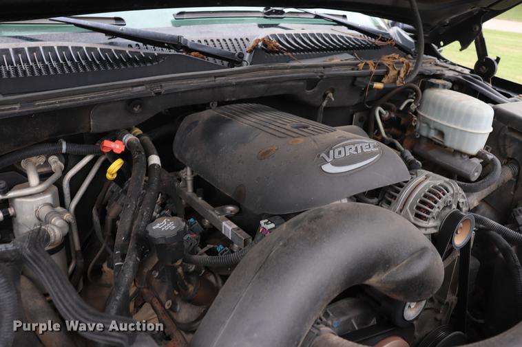 image for item ED9640 2005 Chevrolet Tahoe Z71 SUV