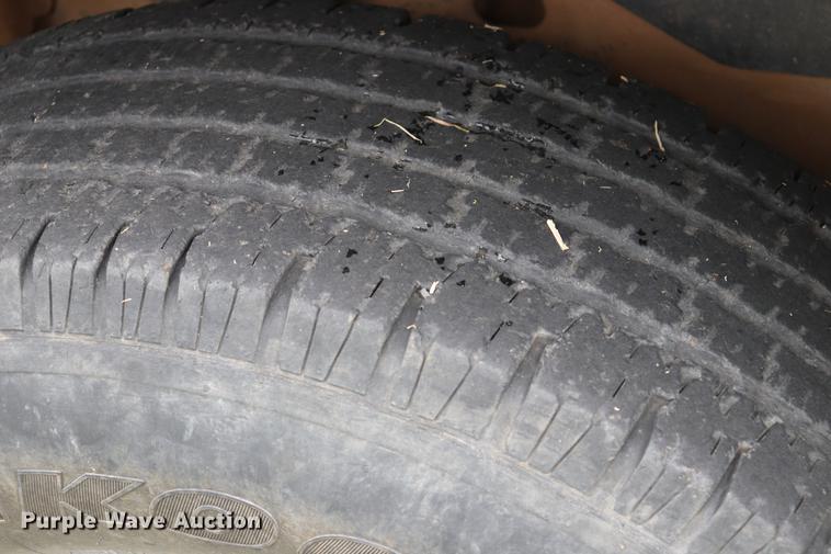 image for item ED9640 2005 Chevrolet Tahoe Z71 SUV