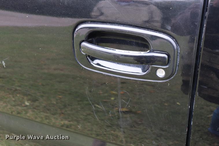 image for item ED9640 2005 Chevrolet Tahoe Z71 SUV