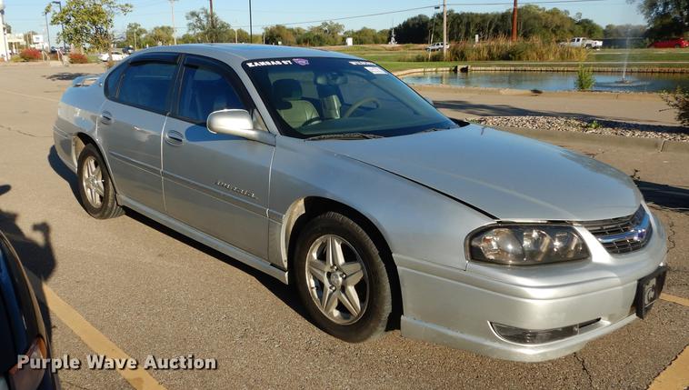 image for item J5652 2004 Chevrolet Impala LS