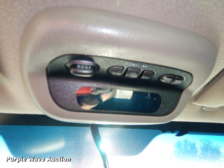 image for item J5652 2004 Chevrolet Impala LS