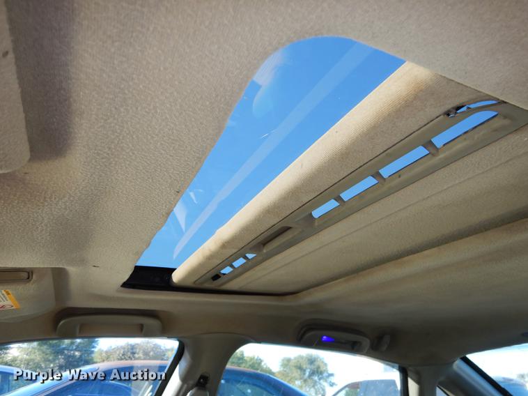 image for item J5652 2004 Chevrolet Impala LS