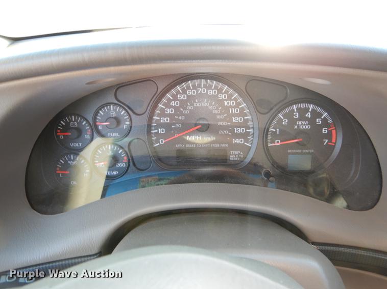 image for item J5652 2004 Chevrolet Impala LS