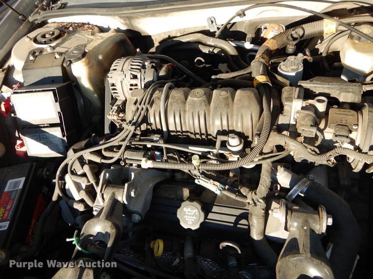 image for item J5652 2004 Chevrolet Impala LS