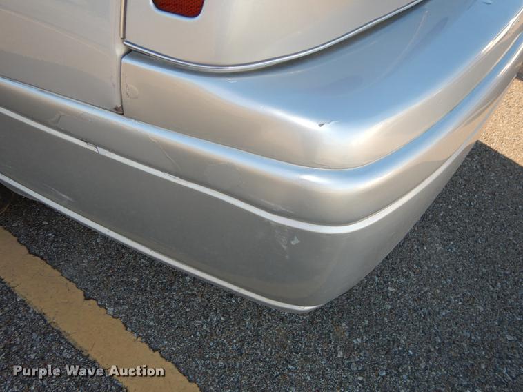 image for item J5652 2004 Chevrolet Impala LS