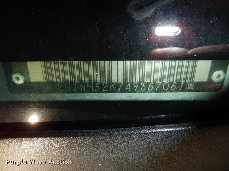 image for item J5652 2004 Chevrolet Impala LS