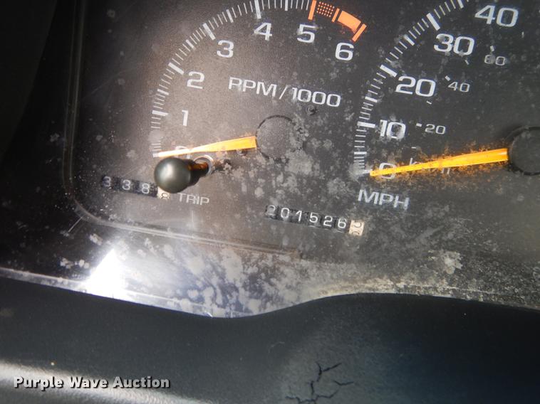 image for item J5665 1998 Chevrolet 2500 pickup truck