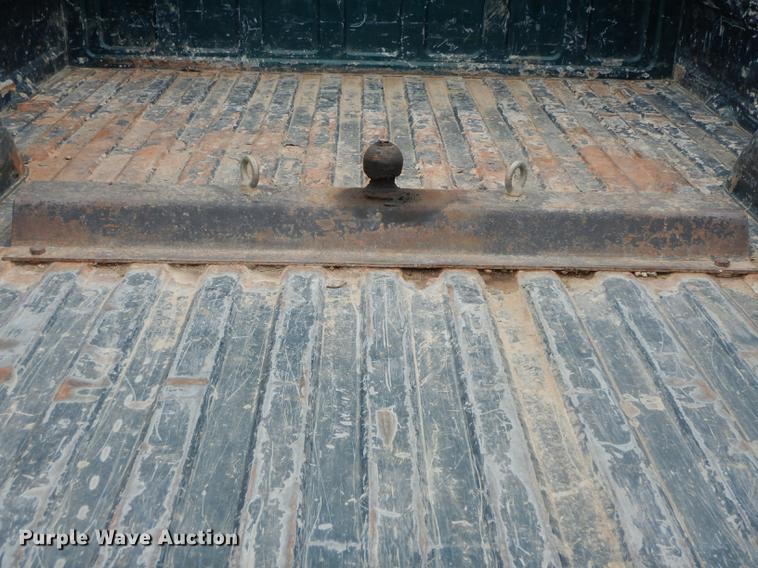 image for item J5665 1998 Chevrolet 2500 pickup truck