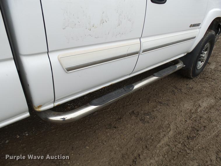 image for item K1767 2007 Chevrolet Silverado Classic 2500HD LT Ext. Cab pickup truck