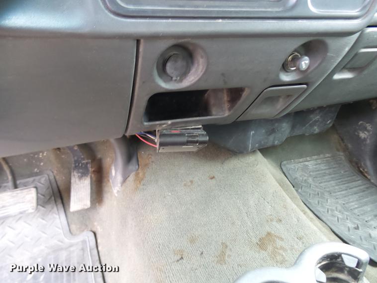 image for item K1767 2007 Chevrolet Silverado Classic 2500HD LT Ext. Cab pickup truck