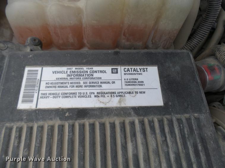 image for item K1767 2007 Chevrolet Silverado Classic 2500HD LT Ext. Cab pickup truck