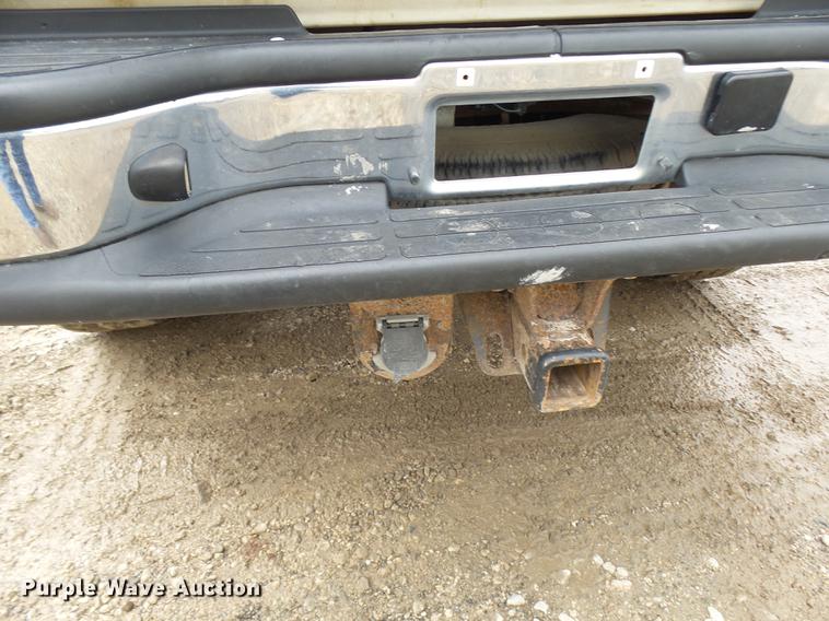 image for item K1768 2007 Chevrolet Silverado Classic 2500HD LT Ext. Cab pickup truck