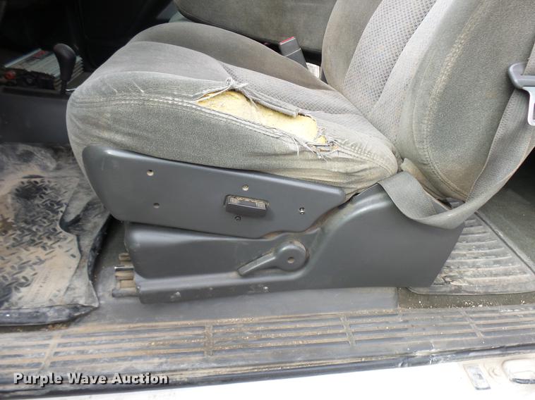 image for item K1768 2007 Chevrolet Silverado Classic 2500HD LT Ext. Cab pickup truck