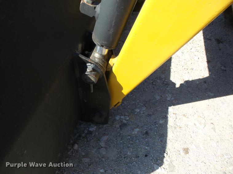 image for item K6346 2004 Challenger MT265 tractor