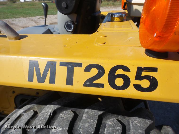 image for item K6346 2004 Challenger MT265 tractor