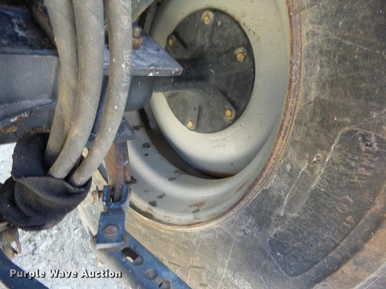 image for item K6346 2004 Challenger MT265 tractor