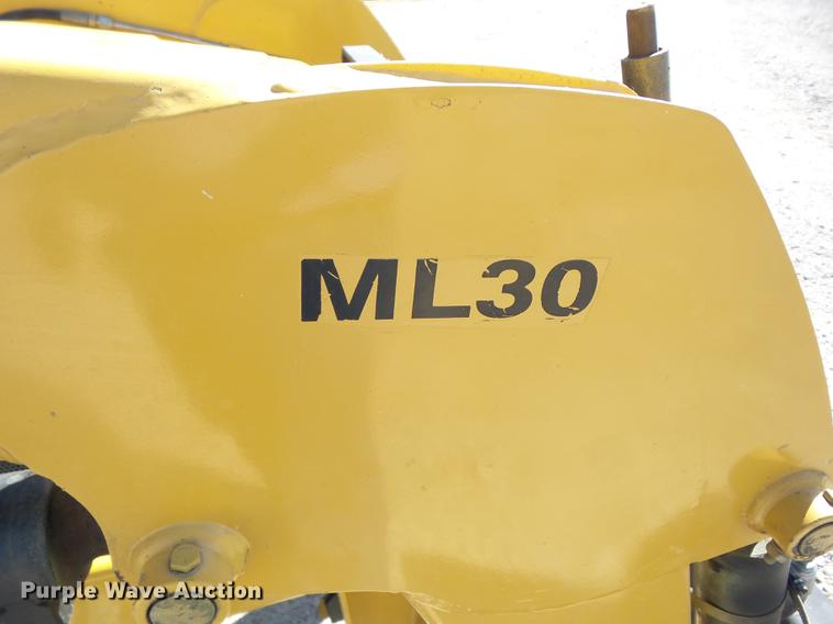 image for item K6346 2004 Challenger MT265 tractor