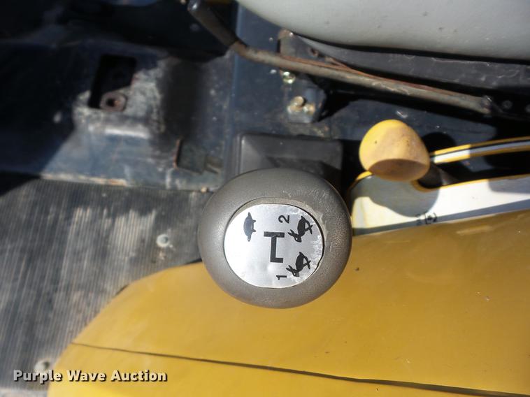 image for item K6346 2004 Challenger MT265 tractor