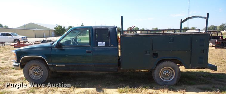 image for item K6347 1996 Chevrolet 2500 Ext. Cab utility bed pickup truck