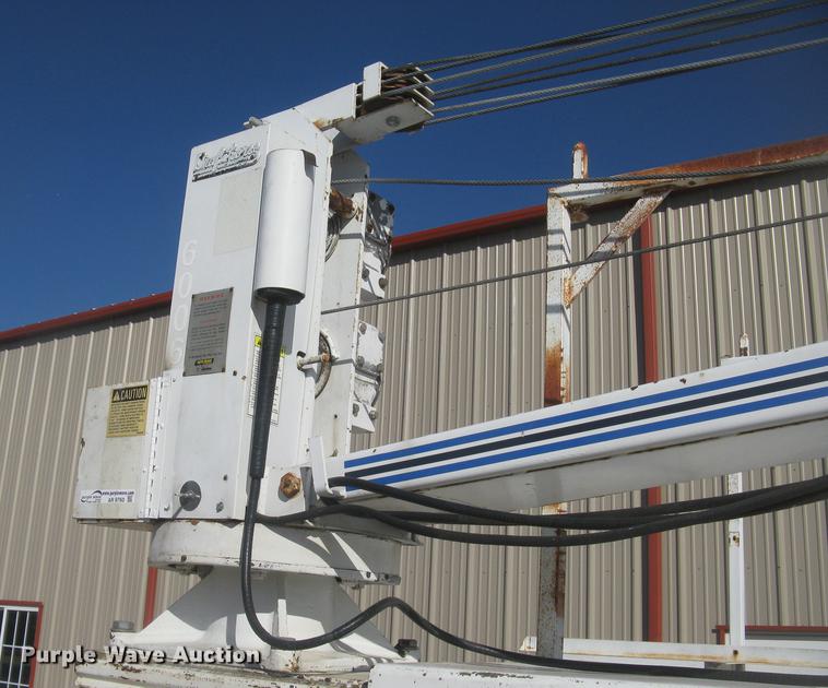 image for item AR9760 Auto Crane 6006 crane