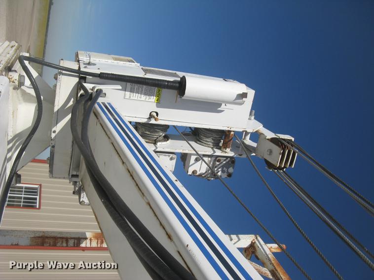 image for item AR9760 Auto Crane 6006 crane