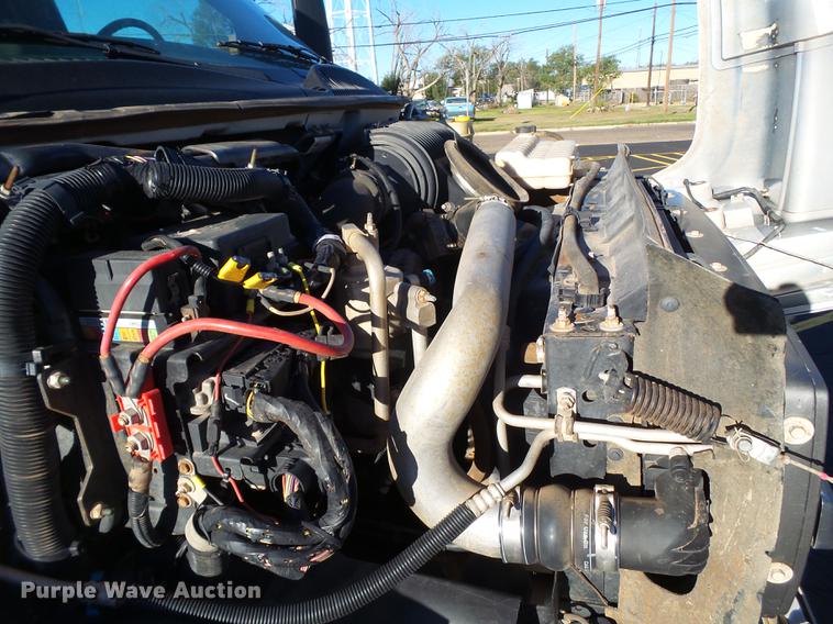 image for item BJ9939 2007 Chevrolet C5500 water truck