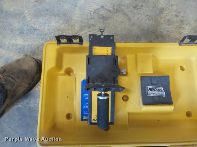 image for item CC9628 1993 Laser Alignment LB-5 visible beam laser