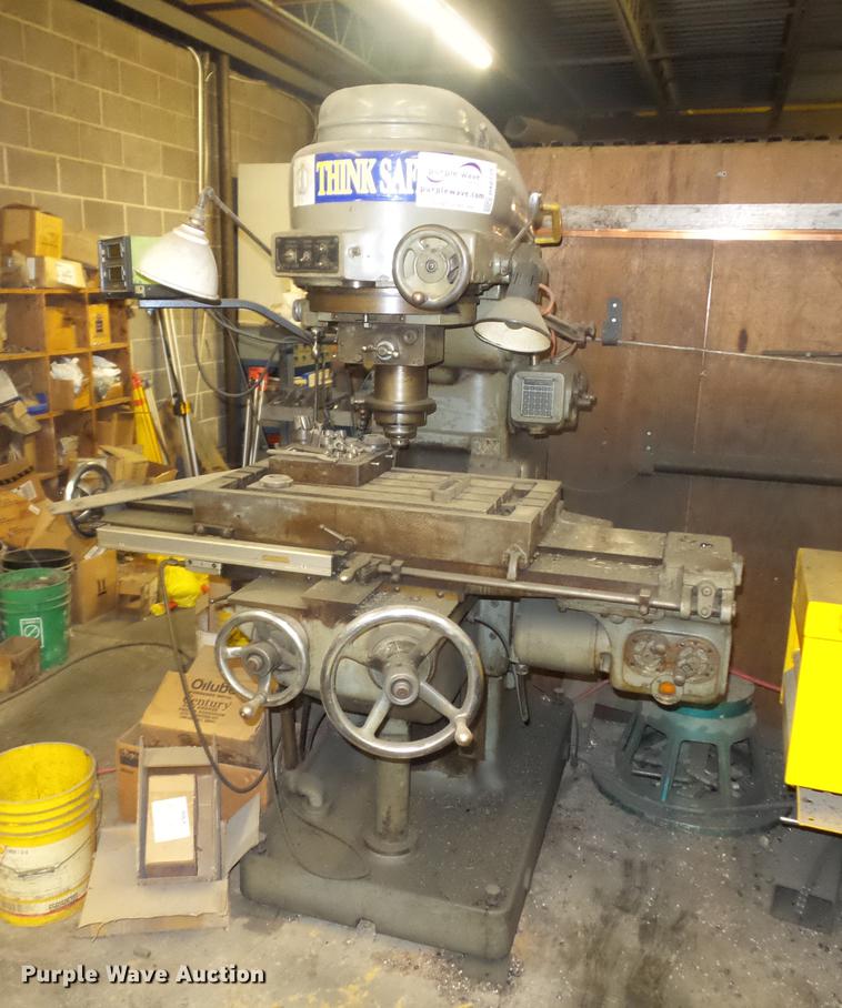 image for item DA0775 Rotary head milling machine