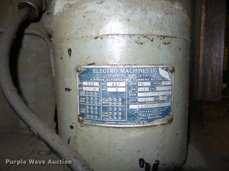 image for item DA0775 Rotary head milling machine