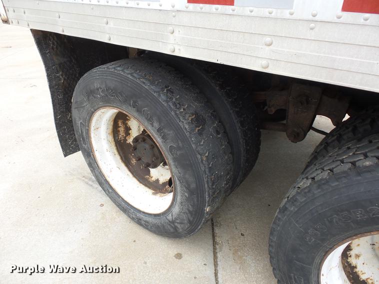 image for item DA0800 1988 Kenworth T800 box truck