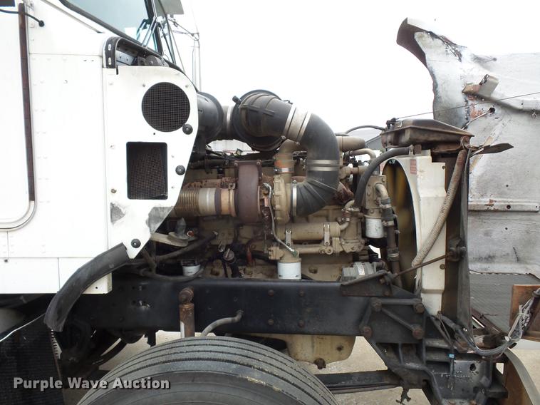 image for item DA0800 1988 Kenworth T800 box truck