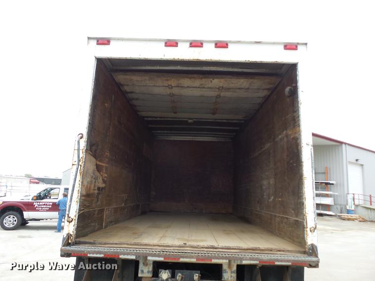 image for item DA0800 1988 Kenworth T800 box truck