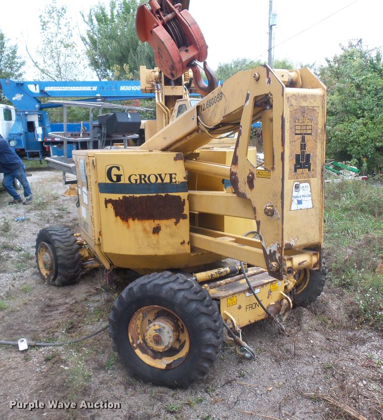 image for item DA0803 Grove AMZ40BXT boom lift