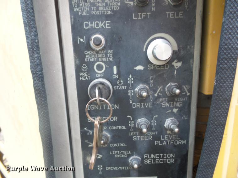 image for item DA0803 Grove AMZ40BXT boom lift