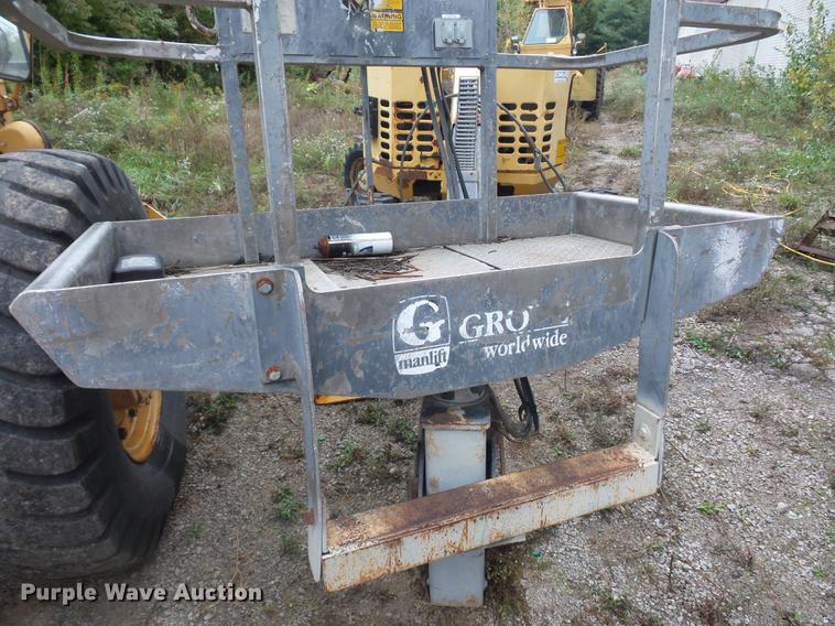 image for item DA0803 Grove AMZ40BXT boom lift
