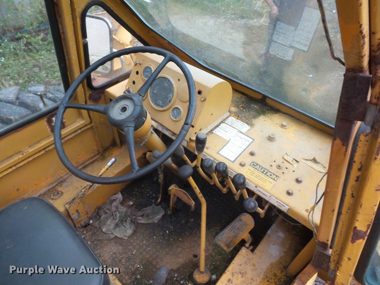 image for item DA0804 Galion KC10 crane